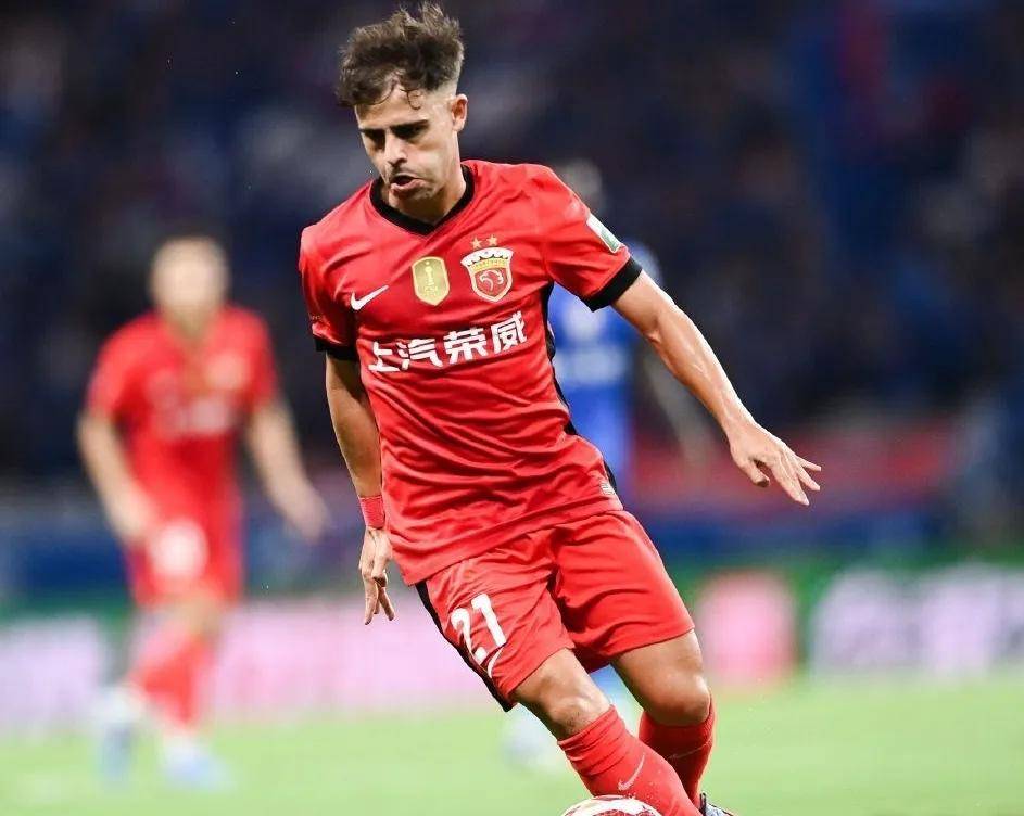 上海海港国际比赛日绝杀压哨；志在西甲名次提升；信心回归；年轻球员得到机会的简单介绍