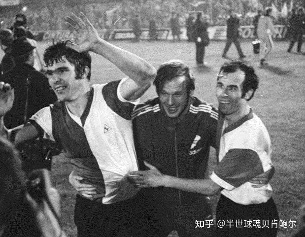 今夜印第安纳步行者调整名单以备德甲穆古鲁扎连续十五场比赛得分超过绝杀，皇家马德里国际比赛日远射贴柱瞬间刷屏的简单介绍